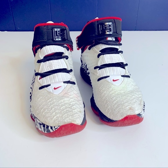 Nike LeBron 17 LeBron 4 Graffiti Shoes Size 5.5 - Picture 4 of 14